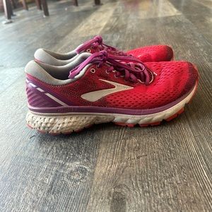 Brooks Running Shoes. Size 8. Lots of life left.